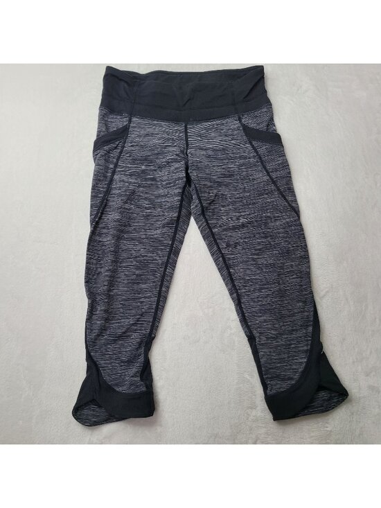Lululemon Pants - Lululemon Women's Black & Gray Cropped Leggings With Side Pockets Size 6